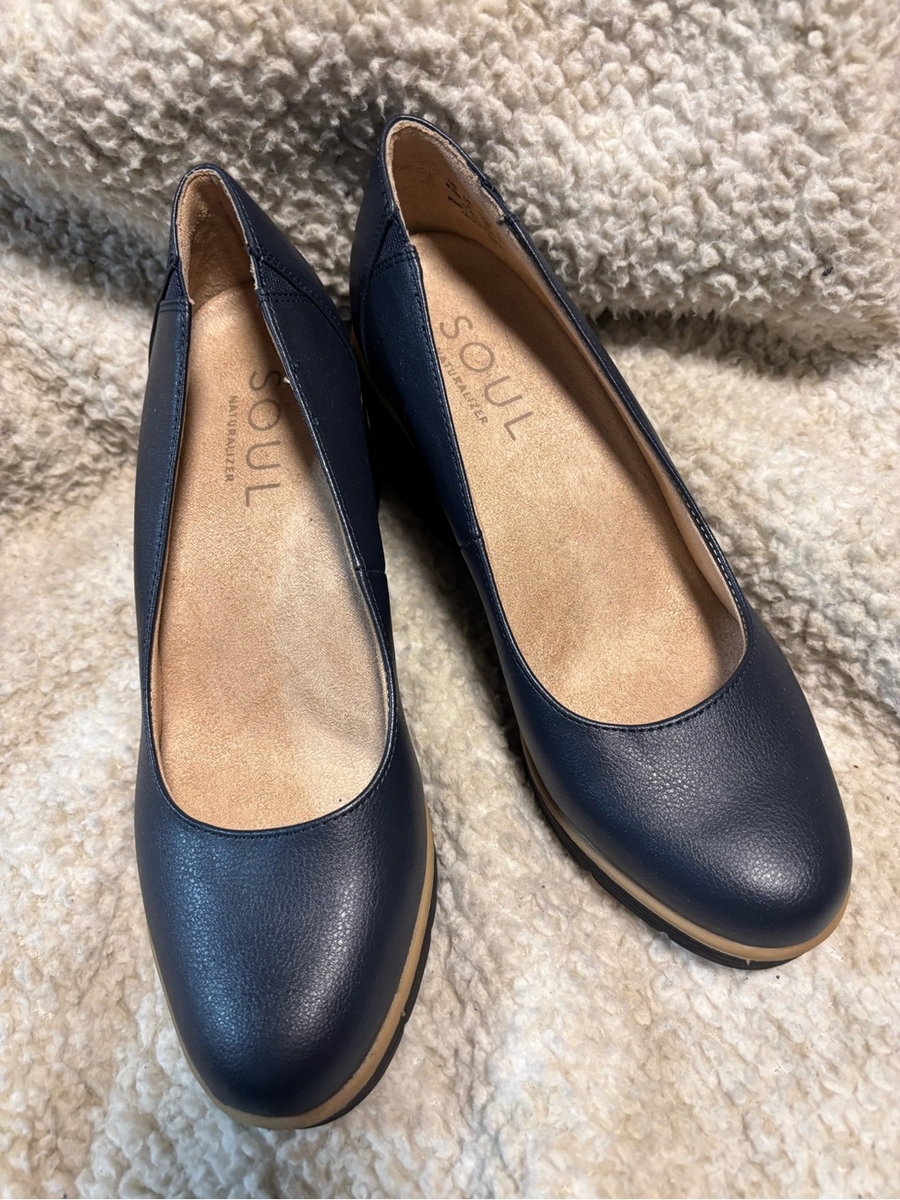 SOUL Naturalizer Navy Round-Toe Wedge NEW Sz 8.5 / 39